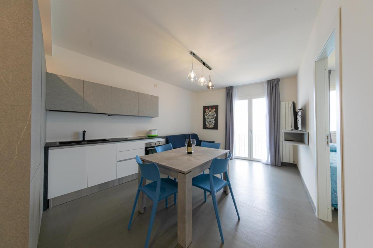 Suite Bordonaro Luxury Apartments เชฟาลู ภายนอก รูปภาพ
